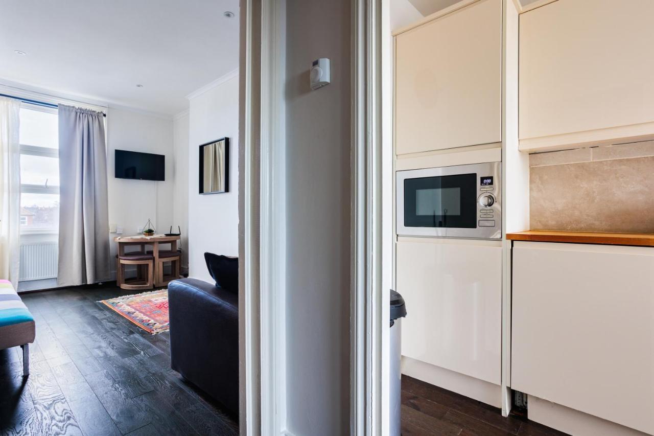 Entire Luxurious Flat Sleeps 4 Persons Apartamento *